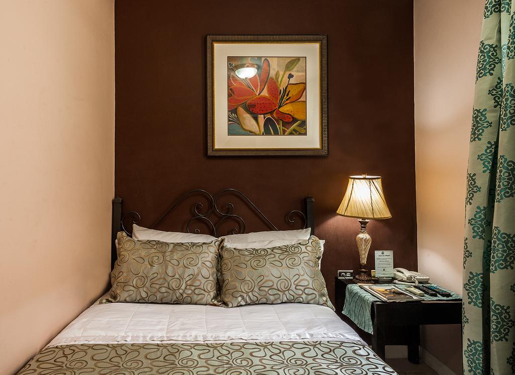 Inn At 87 Port of Spain Екстер'єр фото