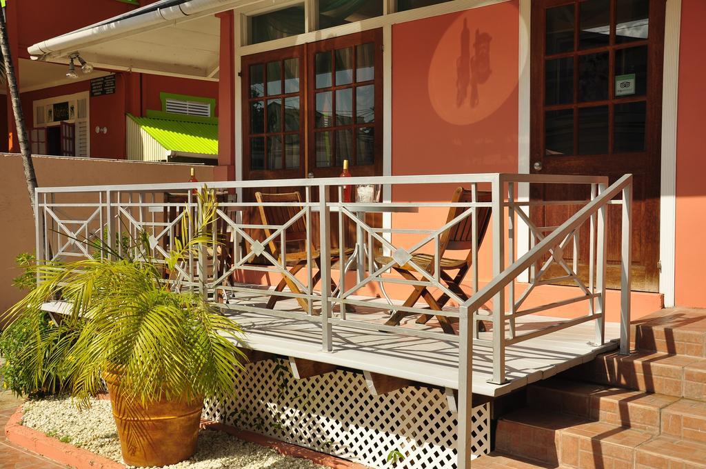 Inn At 87 Port of Spain Екстер'єр фото